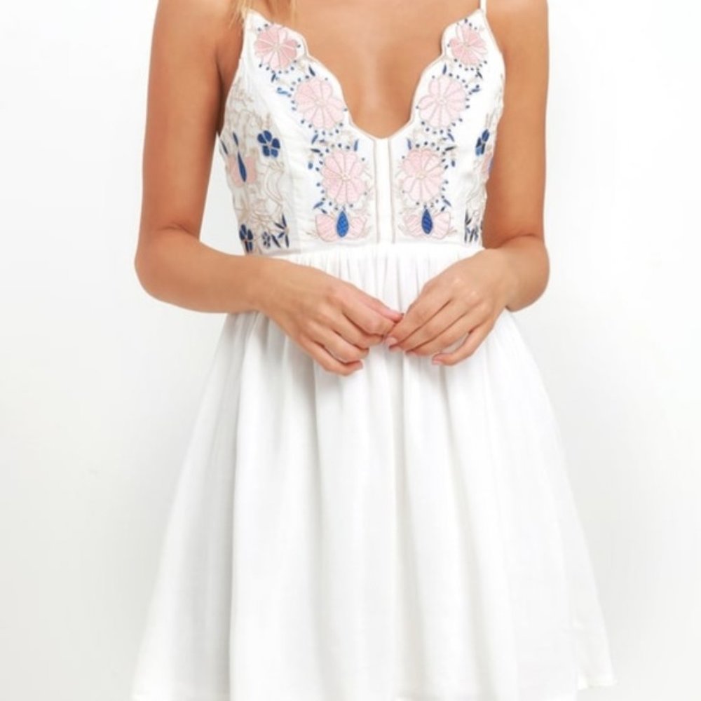 LULU'S WHITE EMBROIDERED DRESS